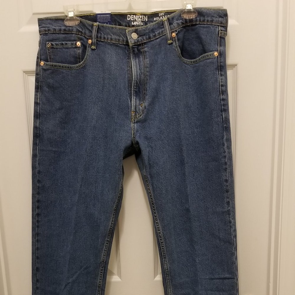Levi's Denizen 285 Relaxed Fit Men's Straight Leg Jeans 40x32 NWT